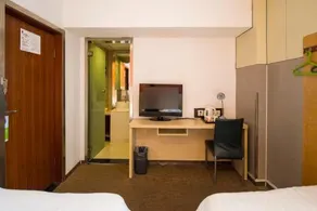 Motel Shanghai Hongkou Football Stadium Chifeng Road - Image 2