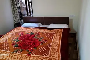 Goroomgo Kaafal Homestay Near Mall Road Mussoorie - Image 2