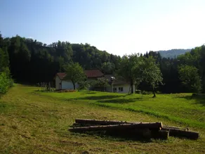 Sun-drenched holiday home, close to Feltre, in the Dolomites. - Image 4