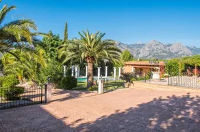 Alzina Villa - Image 4