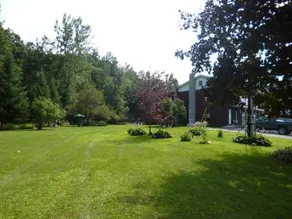 Deer Run Motor Inn - Image 2