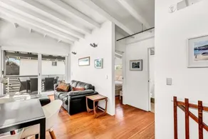 The Laneway Loft - Image 4