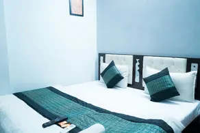 Roomshala Prince Residency - Image 4