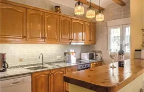 3 Bedroom Accommodation in Els Poblets - Image 5