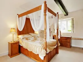 Rangeworthy Court Hotel - Image 2