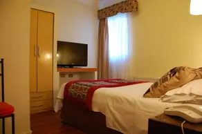 Hotel Plaza Concepción - Image 4
