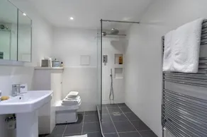 Somerset House - Charming Period 1BD - Image 4
