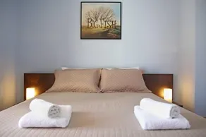 George’s Home - Image 3