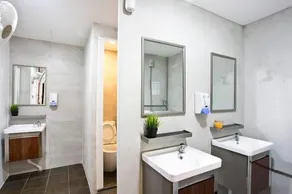 7 Wonders Hostel - Image 3