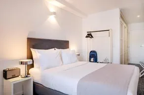 Miragaia Riverside Suites. - Image 4