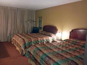 Executive Inn Seminole - Image 4