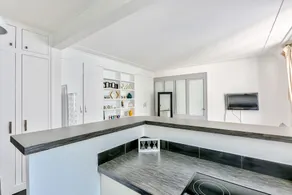 37 Luxury Flat Montaigne - Image 5