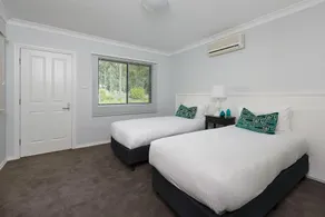 Patrick Plains Estate - Image 4