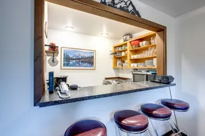 06sw - Fireplace - W/d - Kitchen - Sleeps 7 2 Bedroom Home by RedAwning - Image 3