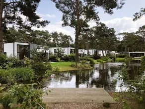 Delightful luxury 2 bedroom holiday home in nature - Image 5