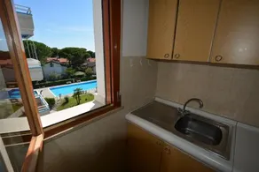 Lignano Riviera with pool - Image 2
