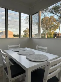 Entire Beach House on Bribie Island - Image 5