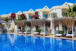 Viras Hotel - Image 5