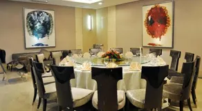 Nine Points International Hotel - Image 4