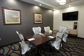 Hampton Inn & Suites Missouri City TX - Image 2