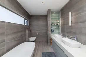 Stunning Villa de Soleil - Image 3