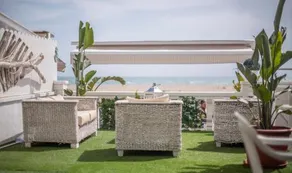 R126 Beachfront Apartment Sant Salvador - Image 4