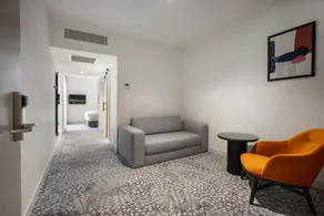 Ramada Encore Dandenong - Image 4