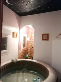 Homerez - Spacious house for 7 ppl. with jacuzzi and terrace at Calamonte - Image 3