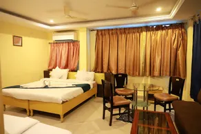 Hotel Gayathri Grand by OYO Rooms - Image 5