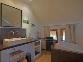 Luxurious Apartment in Eslohe With Private Terrace - Image 4