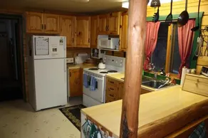 The Gingerbread Cabin - Image 5