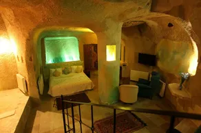Blue Valley Cave Hotel - Image 3