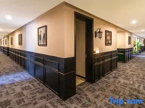 Bonjour Riverside Hotel Lanzhou - Image 4