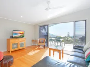 Angourie Blue 1 Great Ocean Views Surfing beaches - Image 3