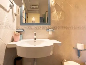 Blissful Tuscan Hideaway - Image 5