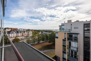 Spacious Home With four Terrace,Wonderful sea View - Image 3