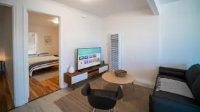 Charming 2BR Casita in Front of Park - Image 4