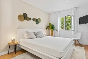 Casa Blanca - Image 4