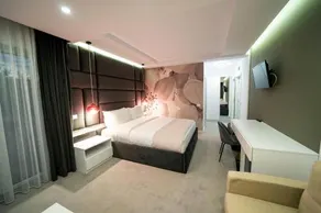 Velvet Home - Image 2