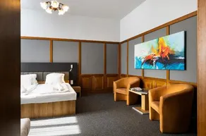 Svájci Lak - Swiss Lodge - Image 4