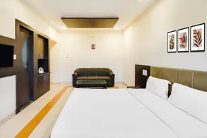 Elegant Escape in Palette Bhimpore Daman - Image 3