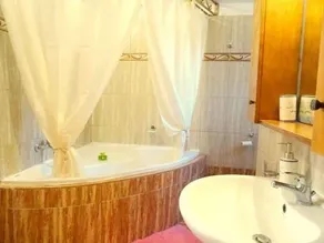 Cozy apartment in Paradisi - Image 4