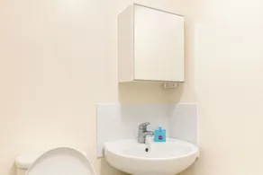 Large Ensuite Near Science Park, Cambridge - Image 5