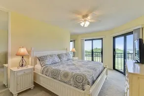 Land's End Condominium - Image 4