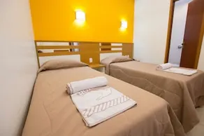 ZEN Rooms Ferreira Viana - Image 2