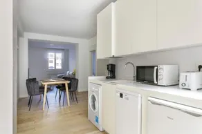 Epalza apartment by People Rentals - Image 2