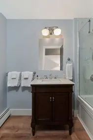 The Village Inn Bed and Breakfast - Image 2