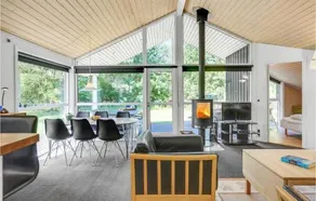 7 Person Holiday Home in Ebeltoft - Image 3
