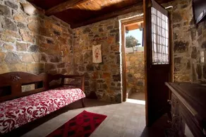 Monastiraki Traditional Guest House - Image 2