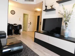Sunrise Apartment - Image 2